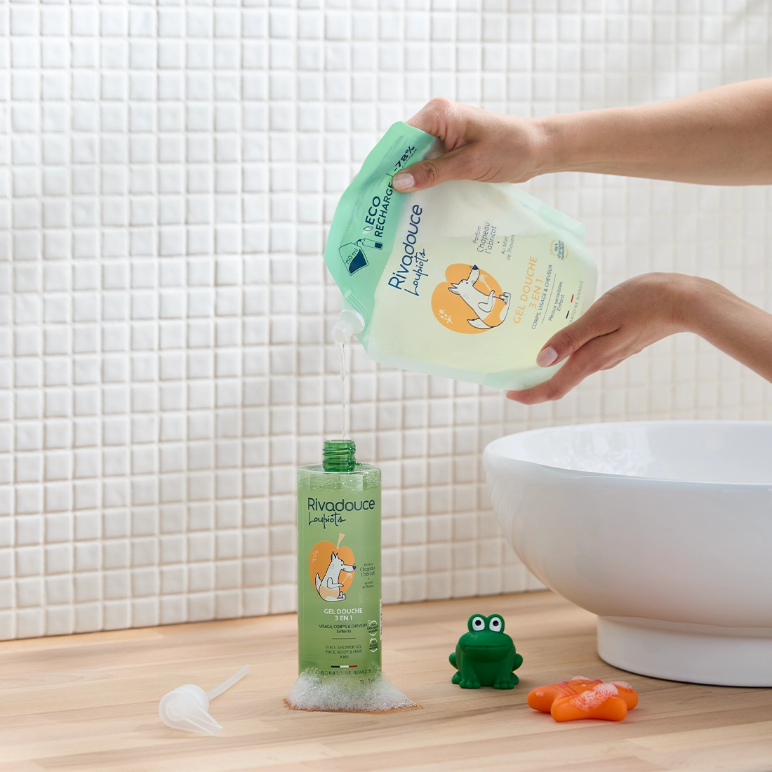 ECO-RECHARGE CHAPEAU L'ABRICOT LOUPIOTS 750ML image number 1