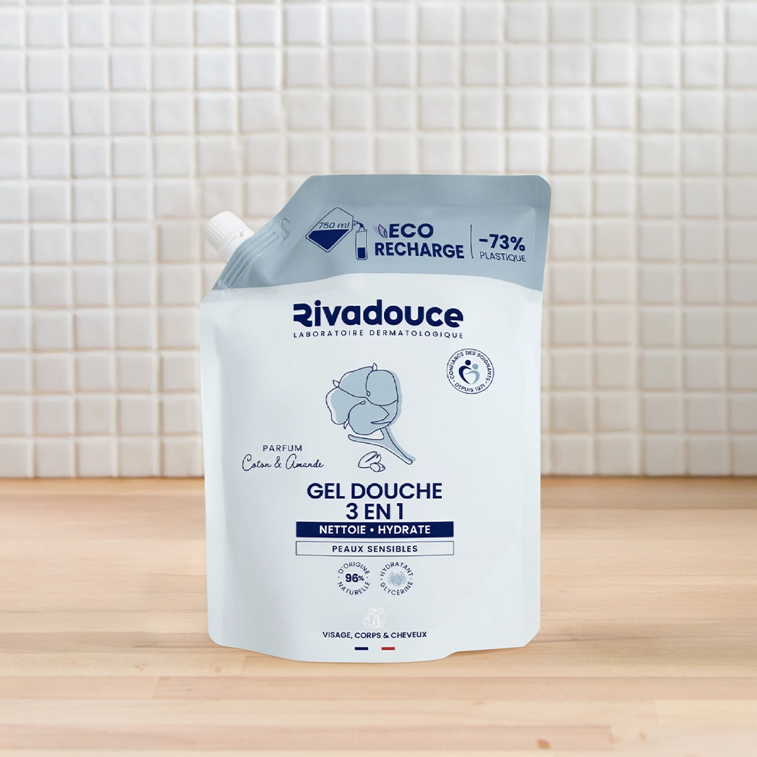 ECO-RECHARGE Shampoing douche Amande & Coton 750ML image number 0
